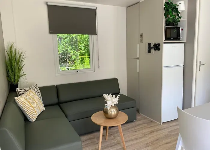 Vakantiepark Walsdorf * Fouhren